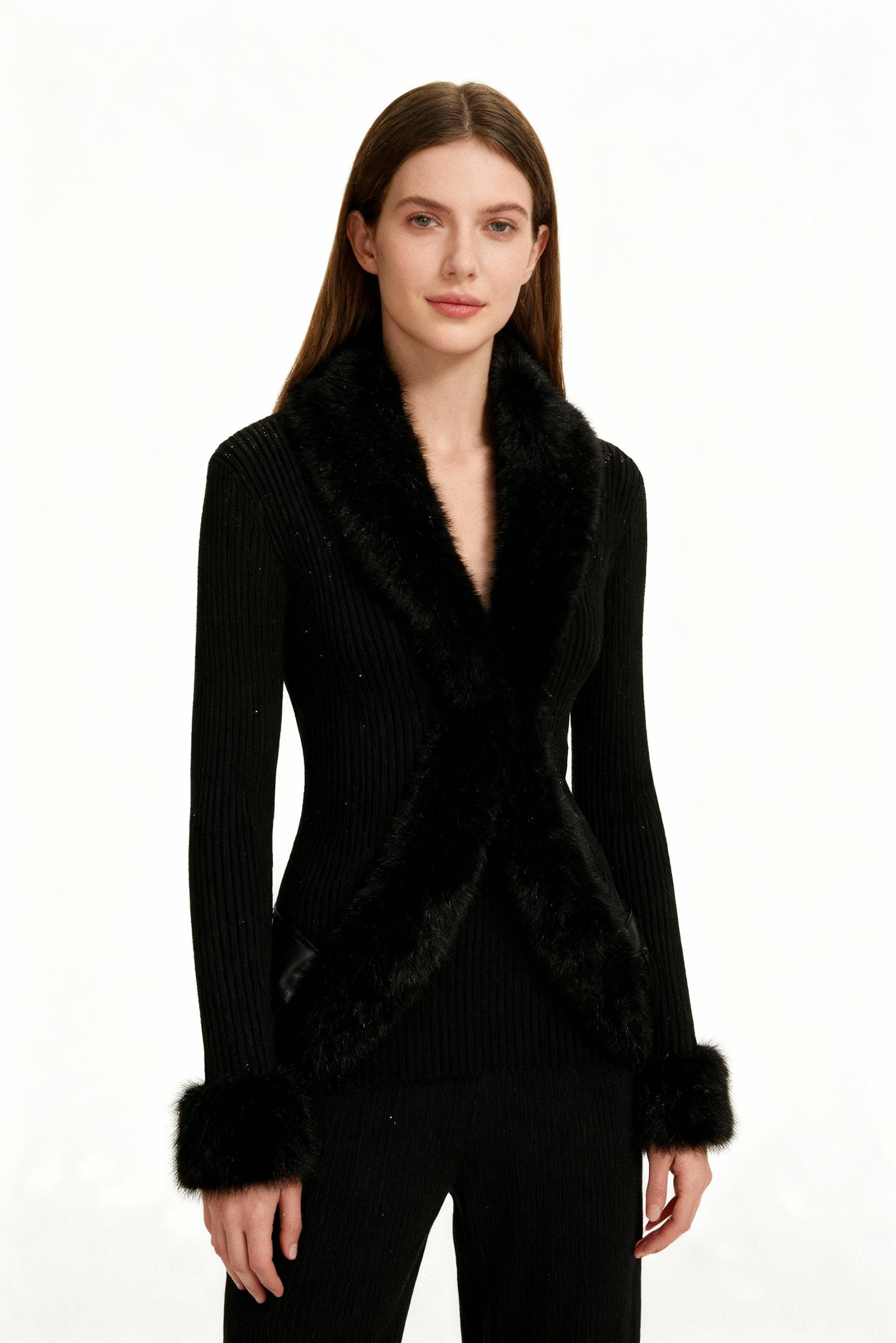 Elegant Knit Sweater with Faux Fur Trim & Subtle Sparkles – Cozy Luxe