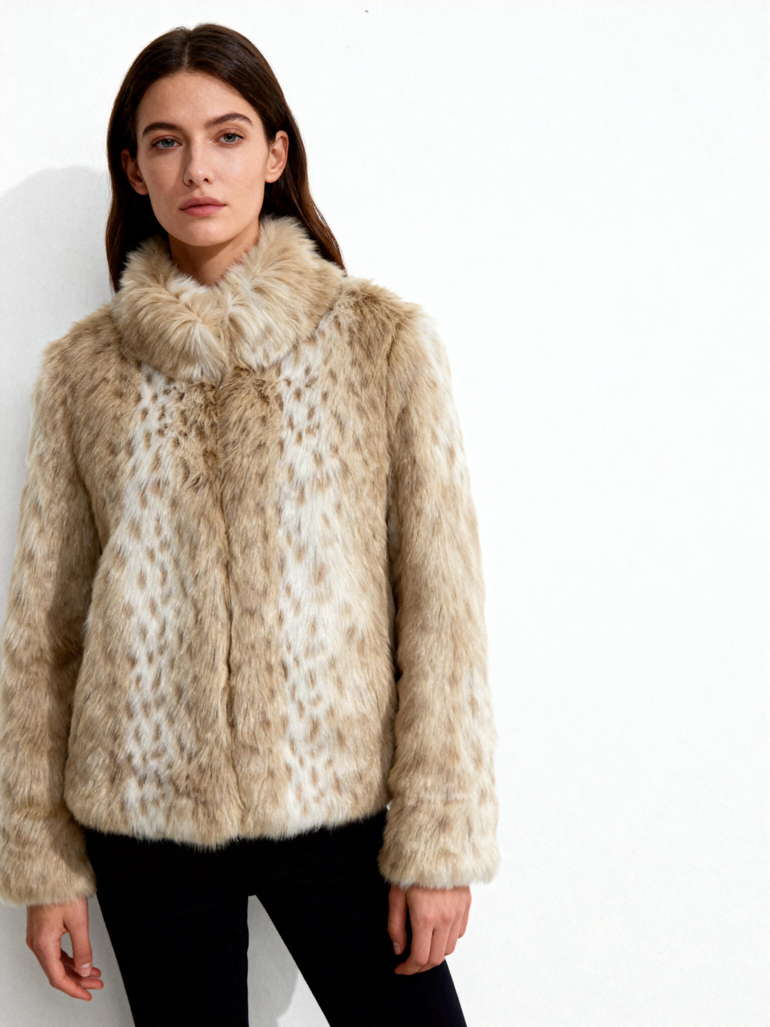 Spotted Lynx-Inspired Faux Fur Coat – Timeless Wild Elegance — image 2