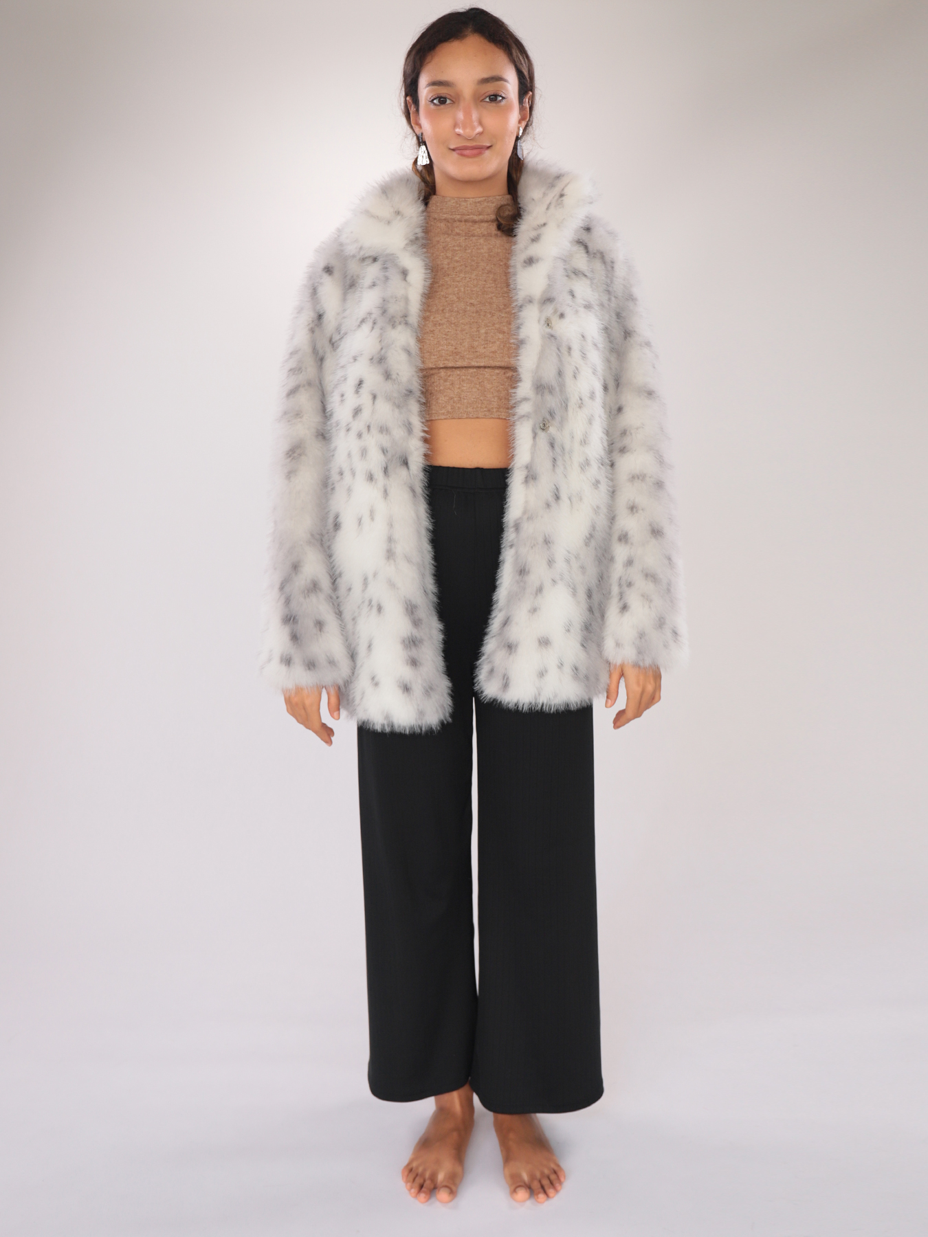 Snow Lynx Faux Fur Coat – Nordic Luxe Meets Urban Cool — image 2