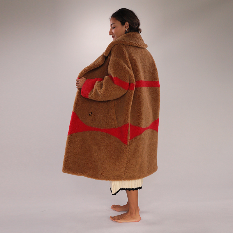 Oversized Color Block Faux Fur Coat – Caramel & Flame Red — image 4
