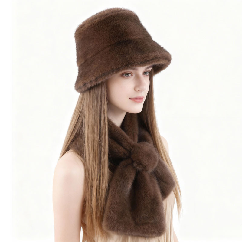 Faux Mink Fur Bucket Hat & Scarf Suit – Winter Luxe Set — image 2