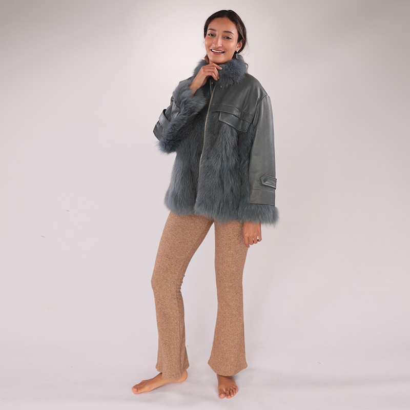 Real Sheepskin Coat with Real Fox Fur Trim – Modern Short Style