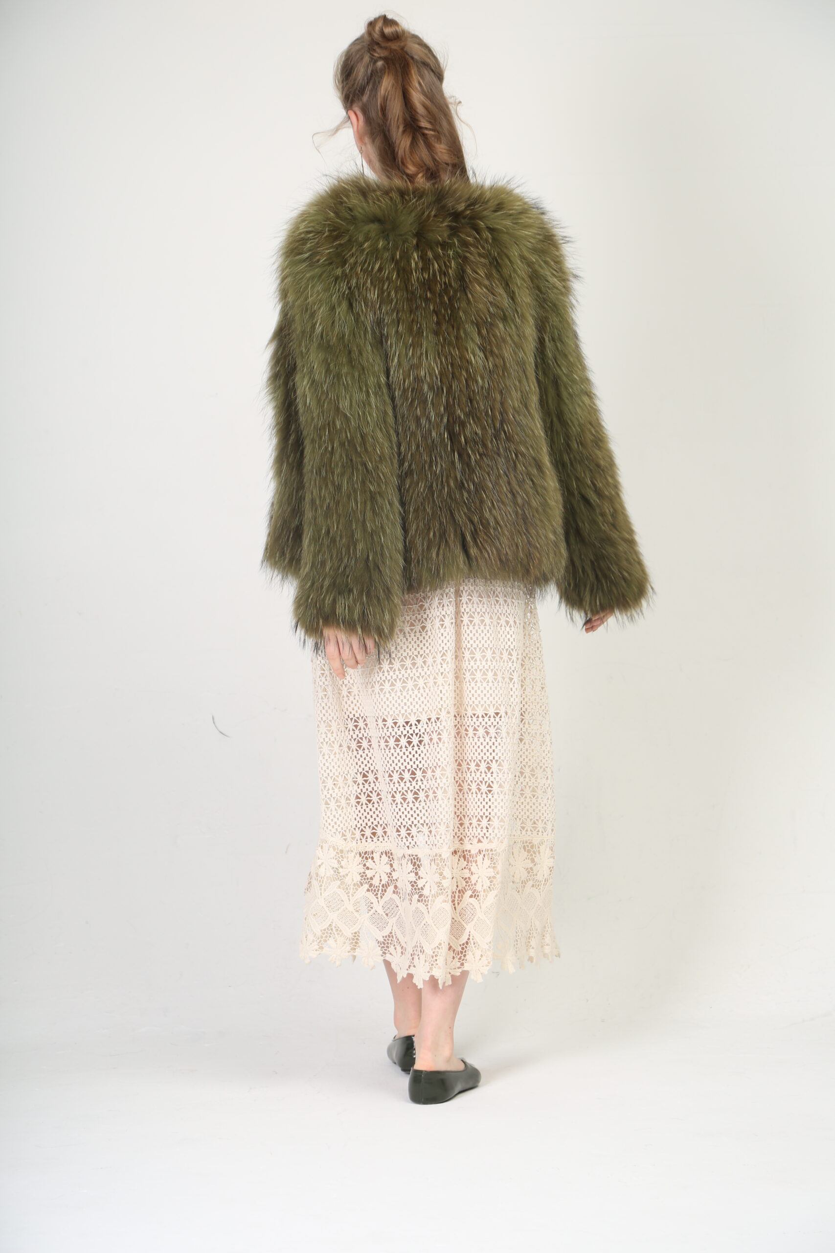 Luxurious Real Raccoon Fur Knit Coat – Warmth Meets Elegance — image 4