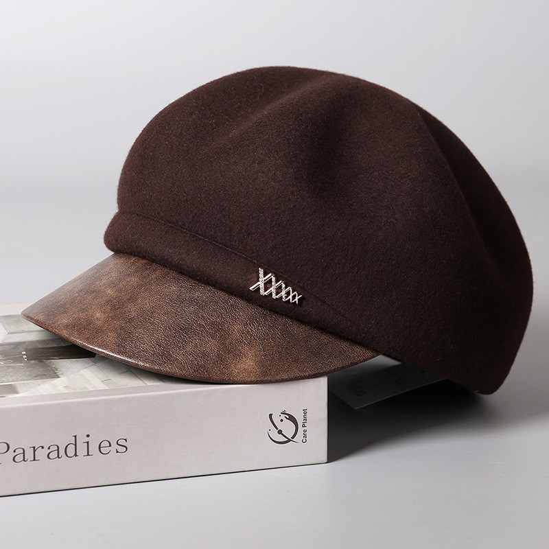 Classic Wool Beret Cap with Faux Leather Visor – Camel — image 3