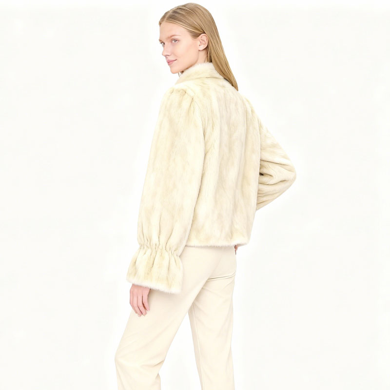 Luxury Short Mink Fur Coat – Natural Ivory — image 3