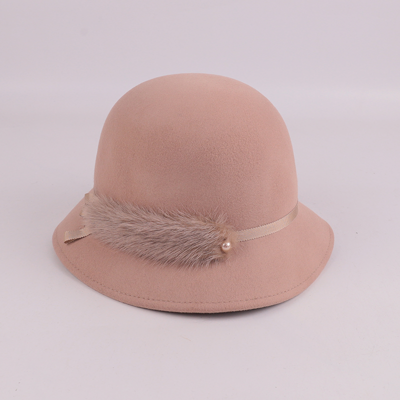 Elegant Wool Cloche Hat with Real Mink Fur Accent – 100% Wool — image 2