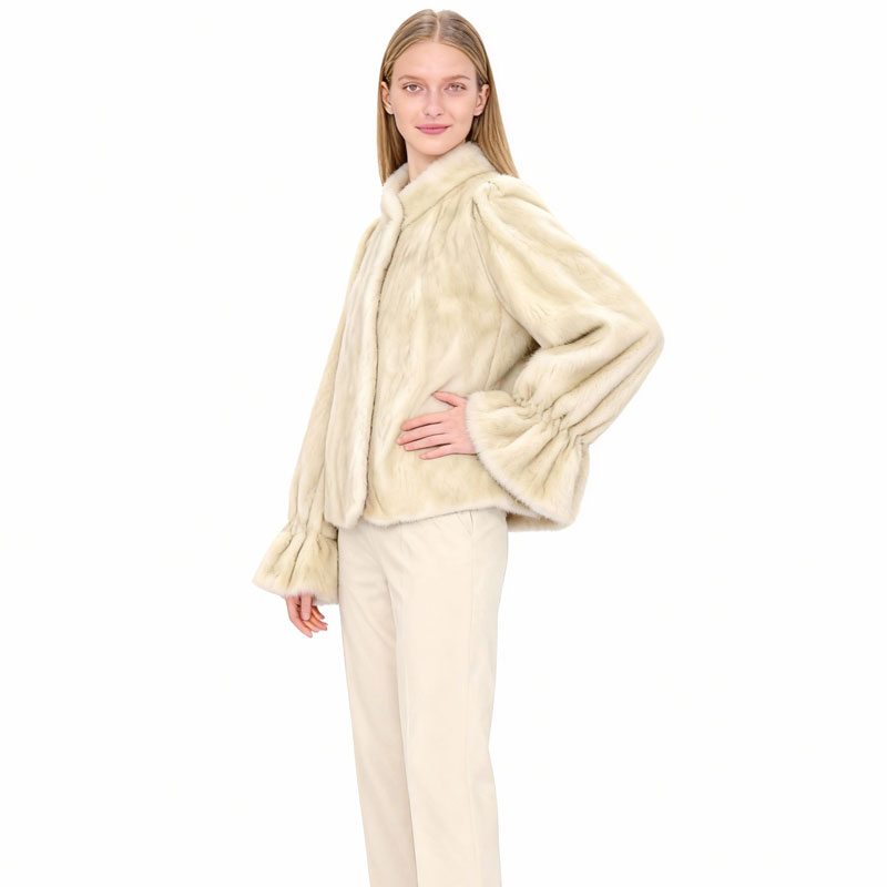 Luxury Short Mink Fur Coat – Natural Ivory — image 2