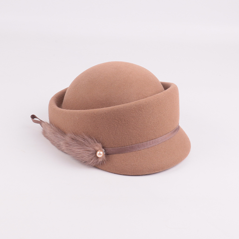 Classic 100% Wool French Beret – Timeless Style Reimagined — image 3