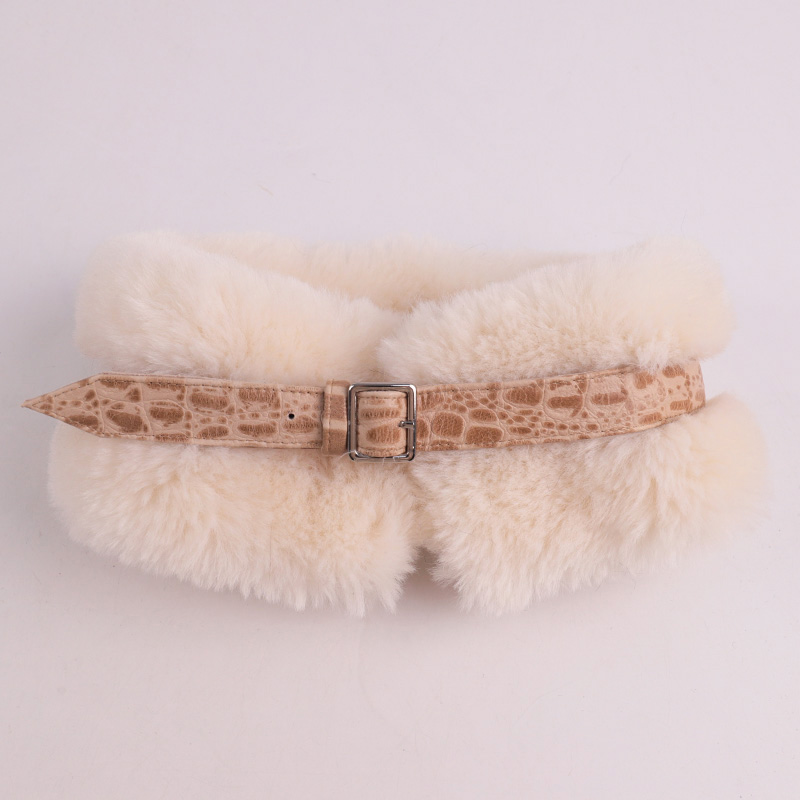 Faux Fur Collar with Genuine Leather Trim – Elegant Warmth with Luxe Details — image 2