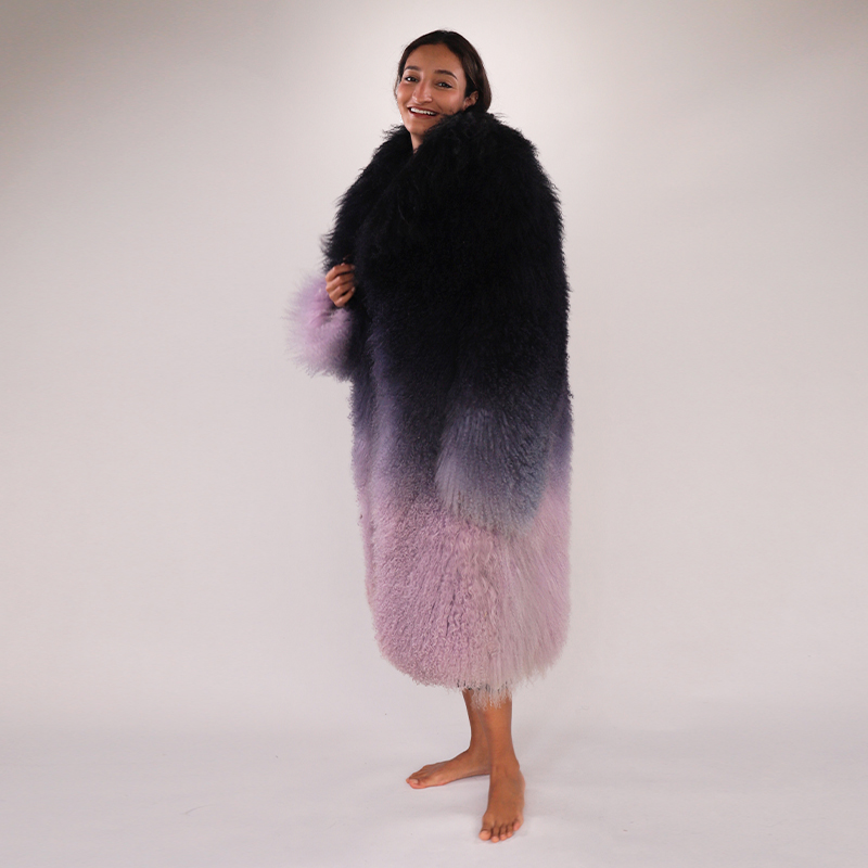 Long Gradient Beach Wool Coat – Real Shearling Luxury for Women — image 2