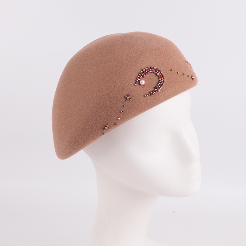 Embellished Moon & Star Wool Beret – 100% Wool — image 2