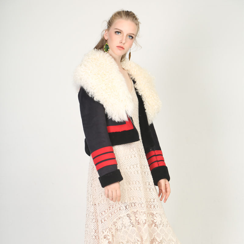 Short Aviator-Style Real Shearling Jacket with Bold Red Accents — image 2