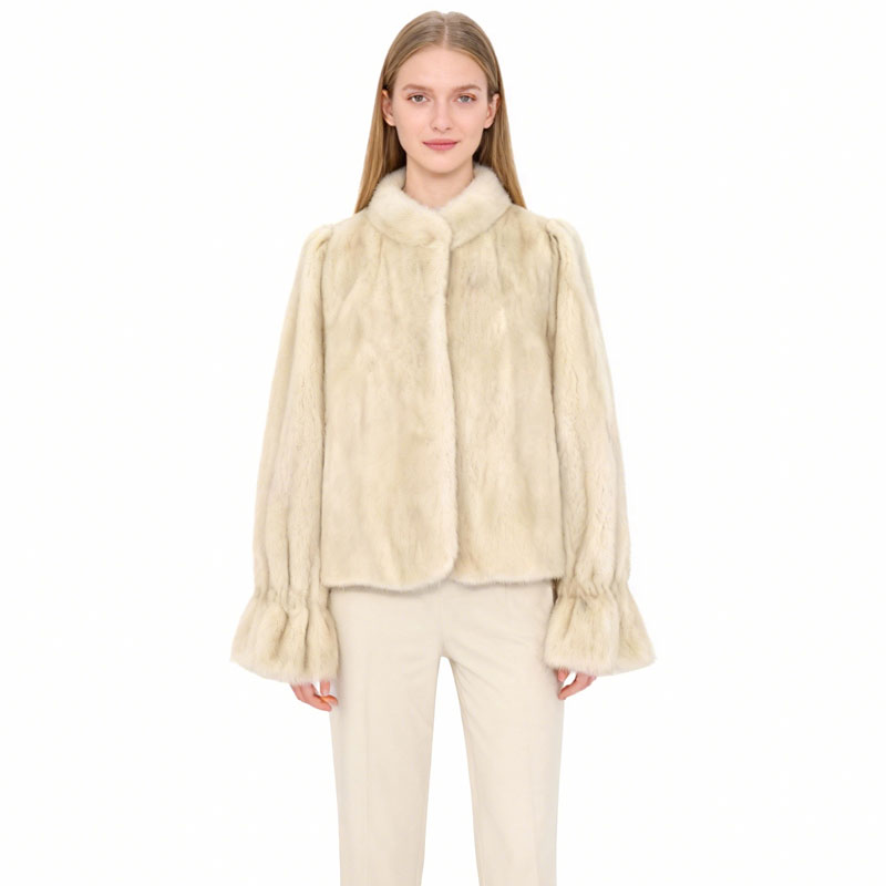 Luxury Short Mink Fur Coat – Natural Ivory