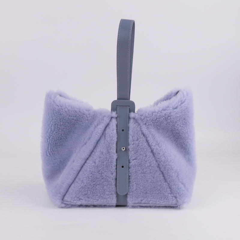 Geometric Wool & Leather Wristlet – Triangular Chic for Winter Minimalists — image 3