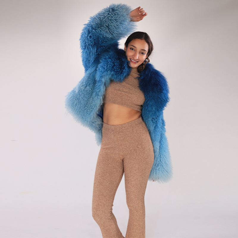 Mid-Length Gradient Beach Wool Coat – Real Shearling Elegance — image 2