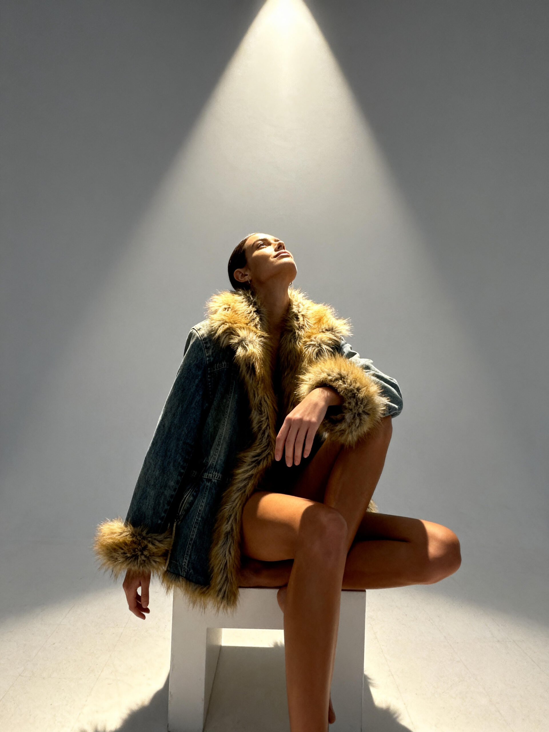 Longline Vintage Denim Jacket with Honey Faux Fur Trim — image 3