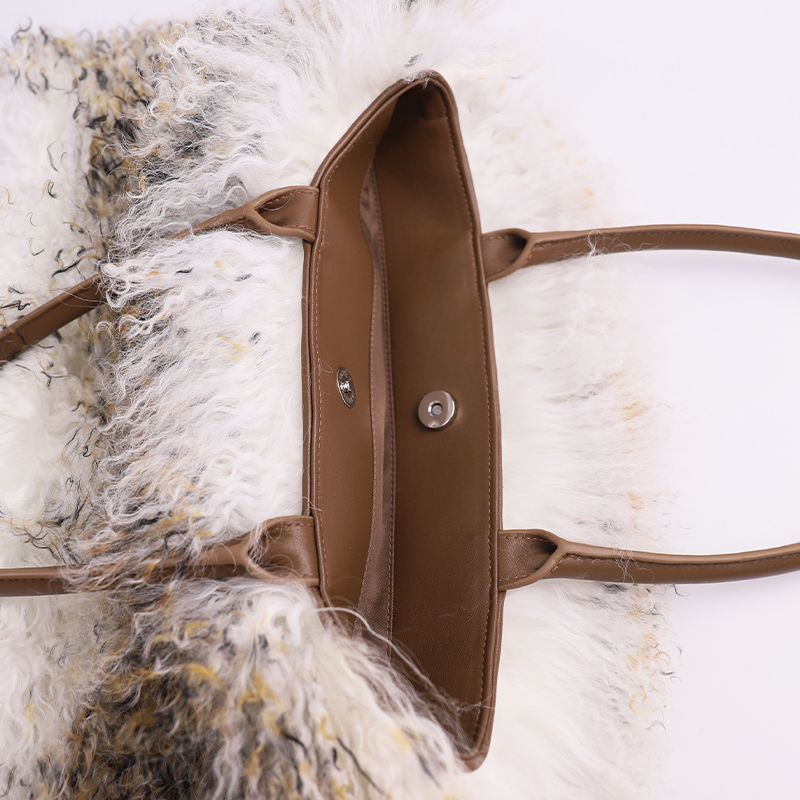 Gradient Mongolian Lamb Fur Tote – Natural Elegance with Soft Sheep Leather Handles — image 3