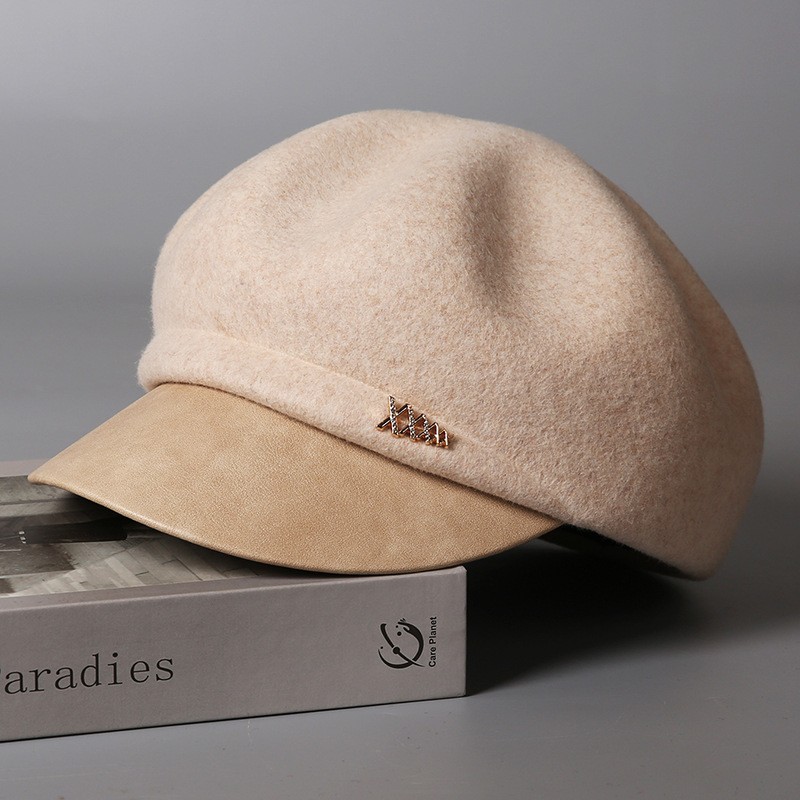 Classic Wool Beret Cap with Faux Leather Visor – Camel — image 4