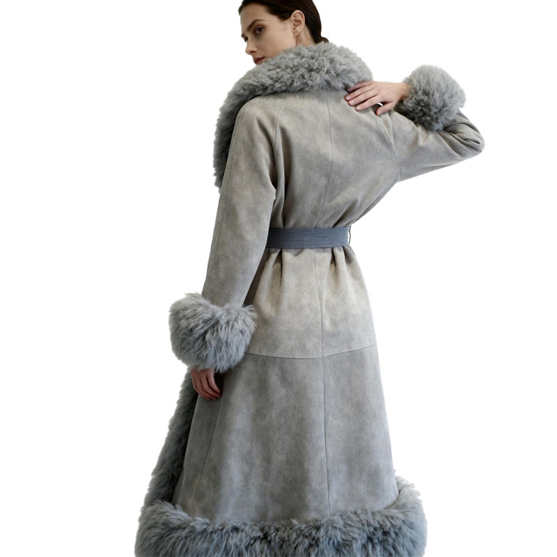 Luxury Full-Length Grey Wool Coat with Genuine Sheep Fur Trim — image 2