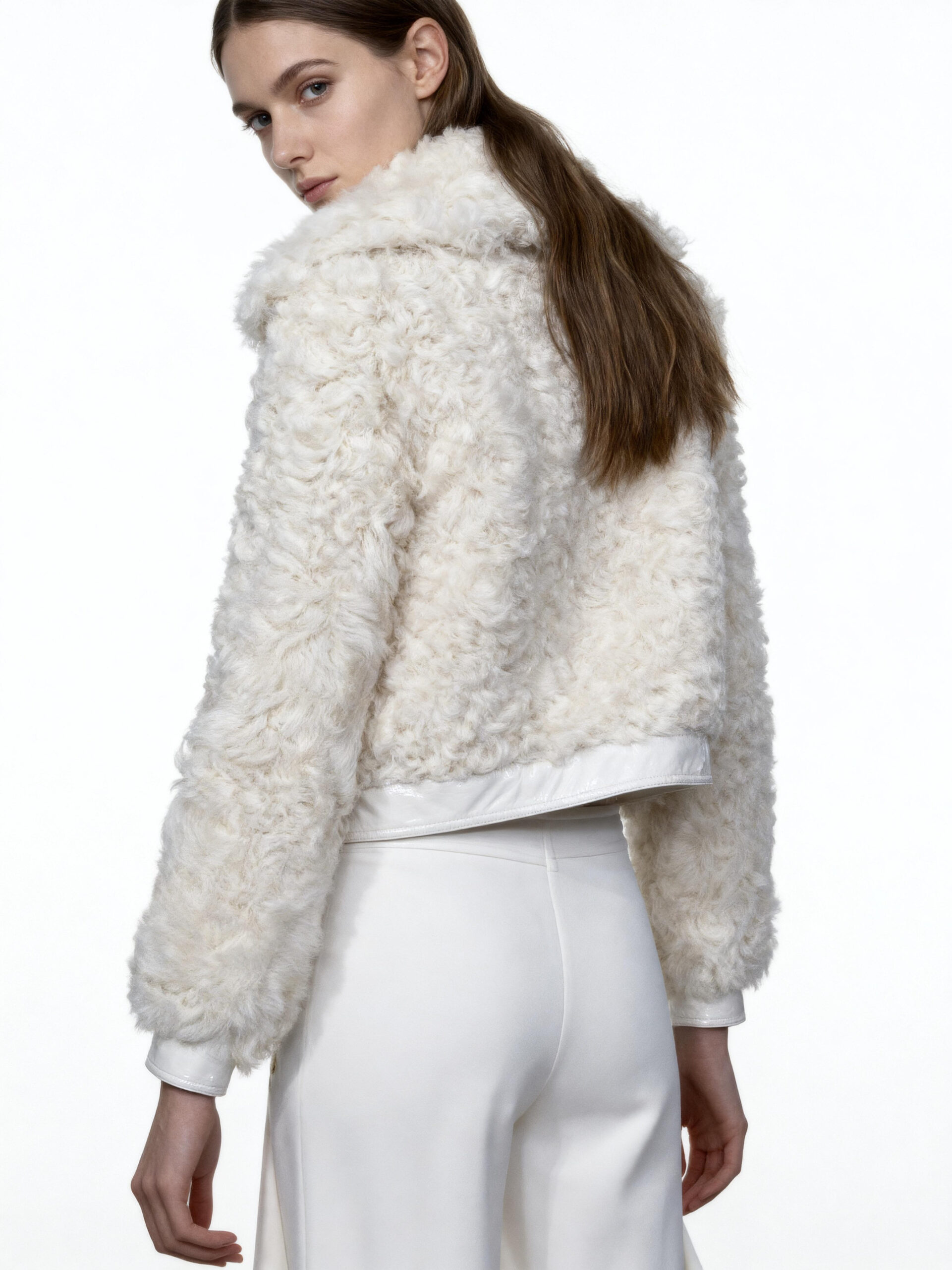 Cream Faux Shearling Cropped Jacket – Elegant Office Outerwear — image 2